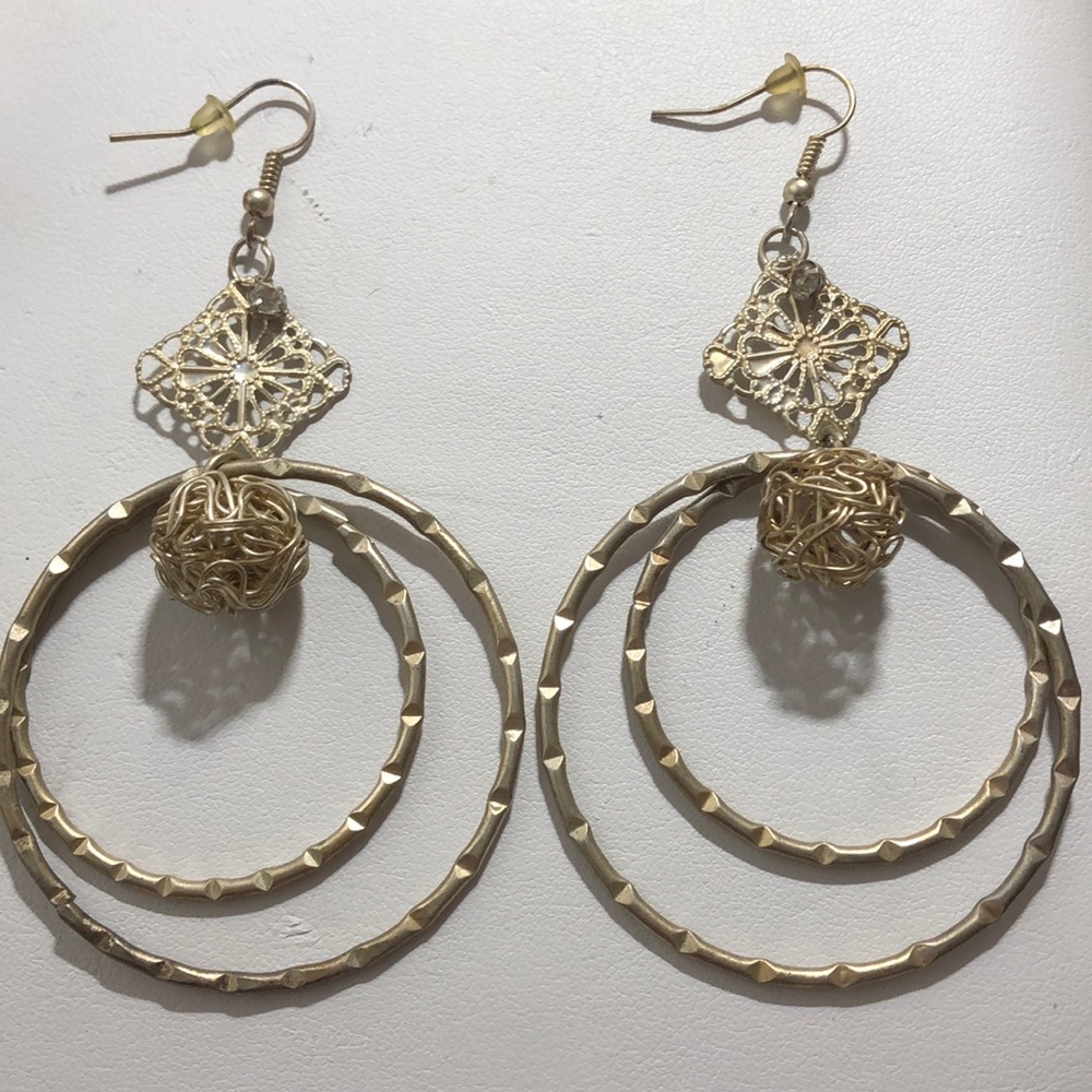 Brushed gold hoops